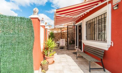 Reventa - Villa - Orihuela Costa - Villamartin
