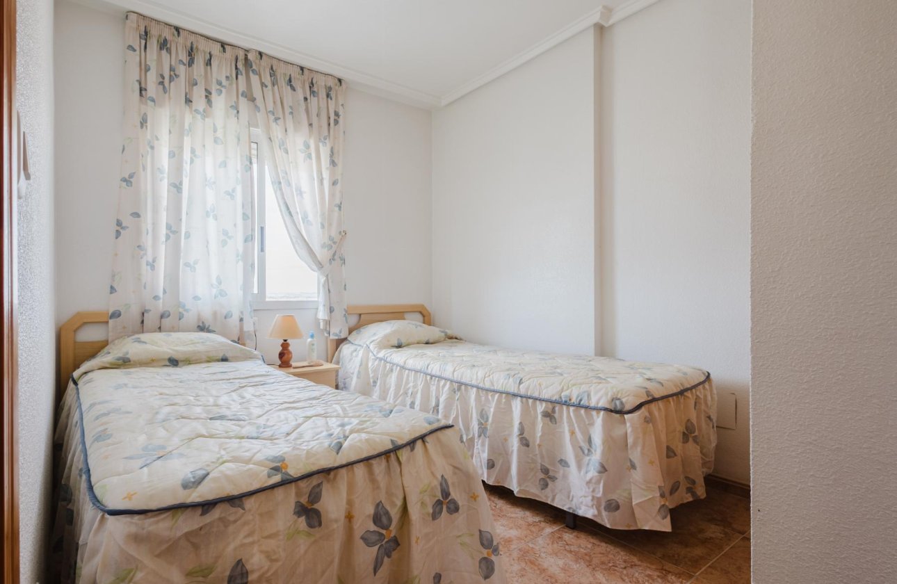 Reventa - Apartamento / piso - Torrevieja - Playa del Acequión