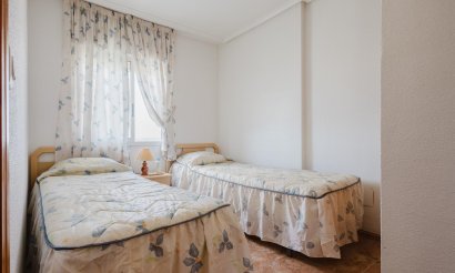Reventa - Apartamento / piso - Torrevieja - Playa del Acequión