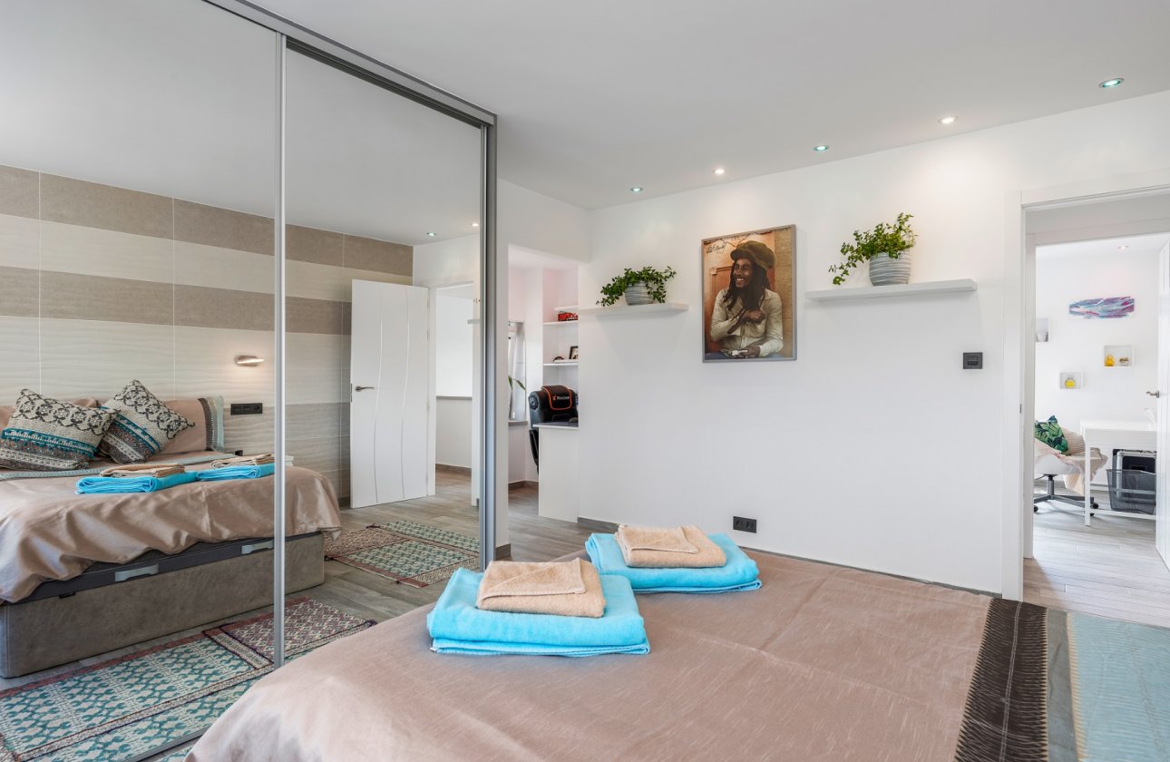 Revente - Villa - Orihuela Costa - Torremendo