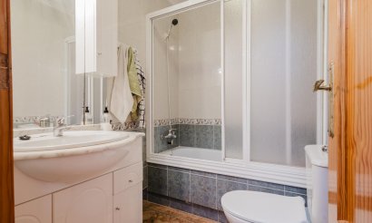 Reventa - Apartamento / piso - Torrevieja - Playa del Acequión