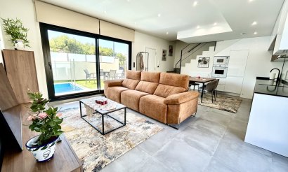 Revente - Villa - Orihuela Costa - Villamartin