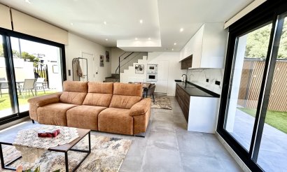 Revente - Villa - Orihuela Costa - Villamartin