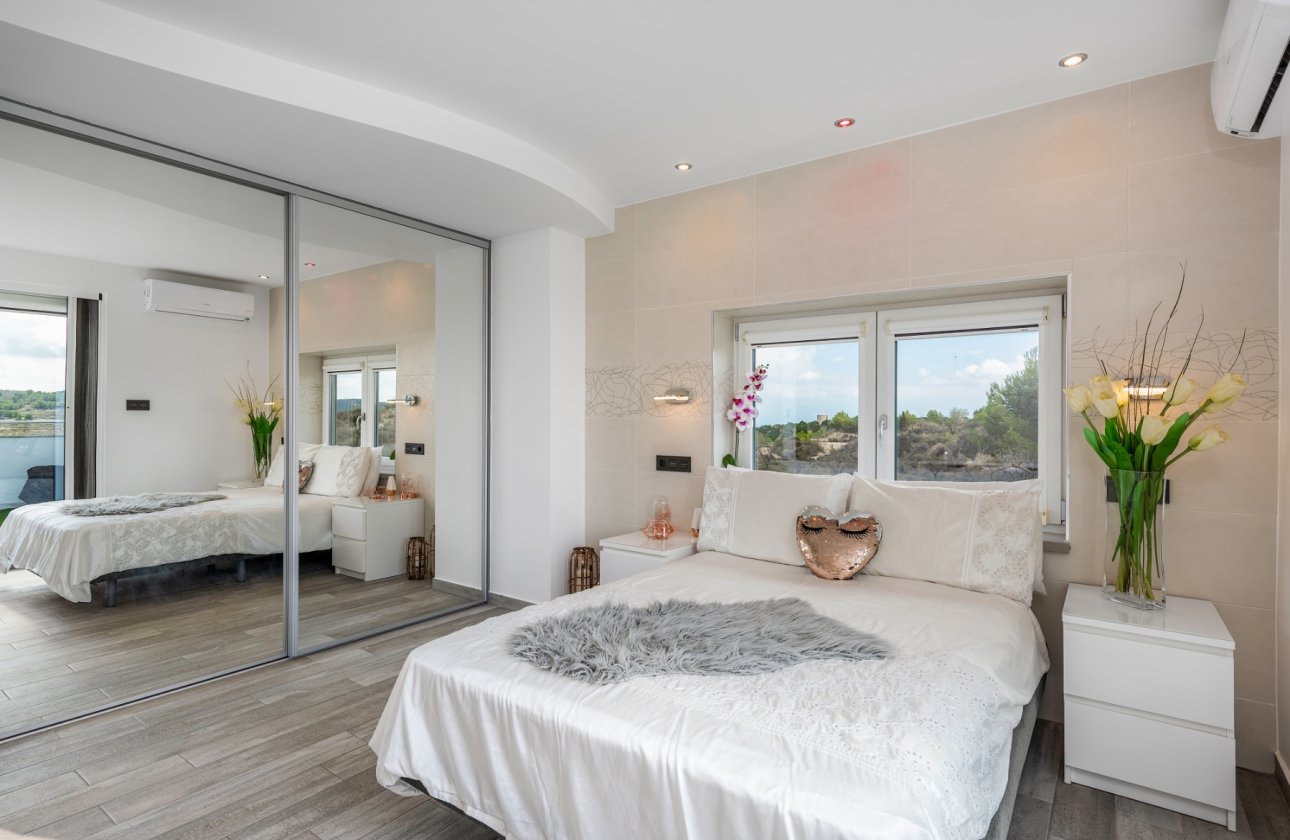 Revente - Villa - Orihuela Costa - Torremendo