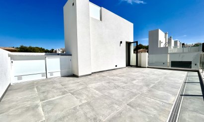 Revente - Villa - Orihuela Costa - Villamartin