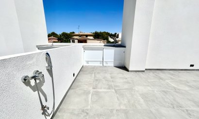 Revente - Villa - Orihuela Costa - Villamartin