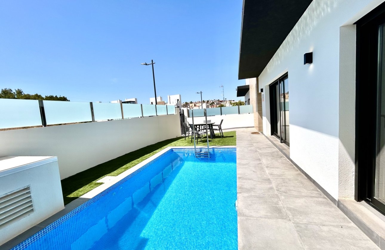 Revente - Villa - Orihuela Costa - Villamartin