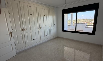 Obra nueva - Apartamento / piso - Orihuela Costa - Lomas de Campoamor
