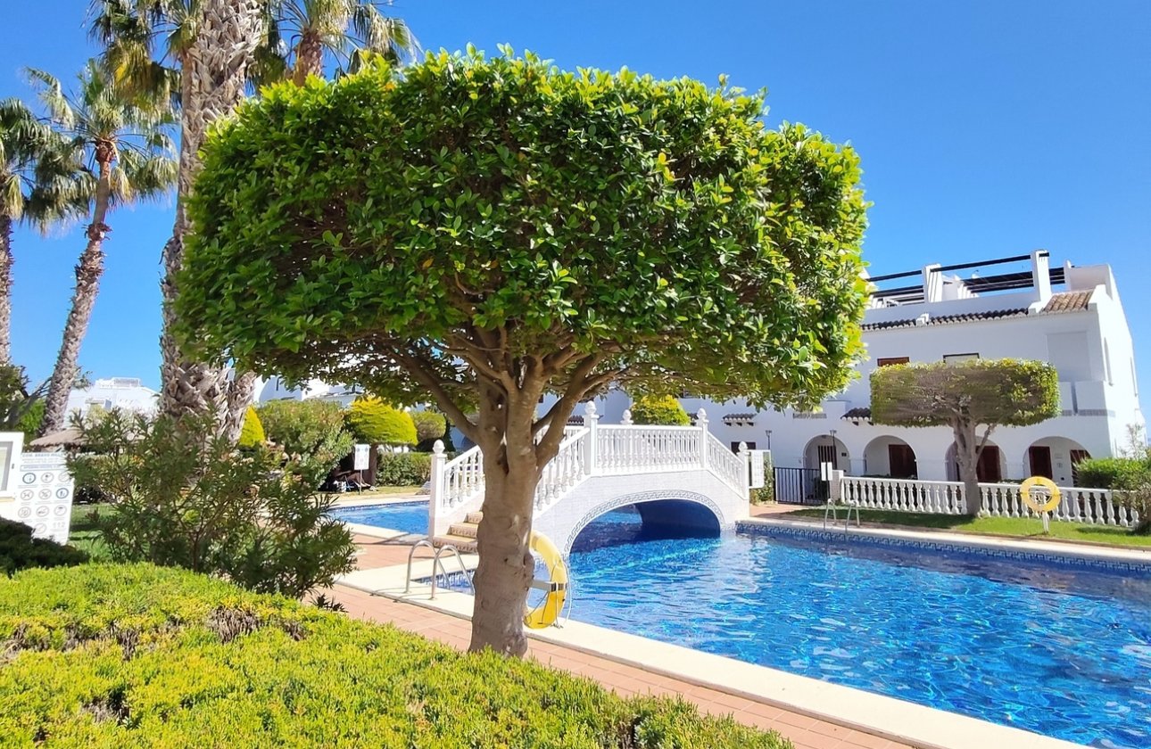 Resale - Bungalow - Ciudad Quesada
