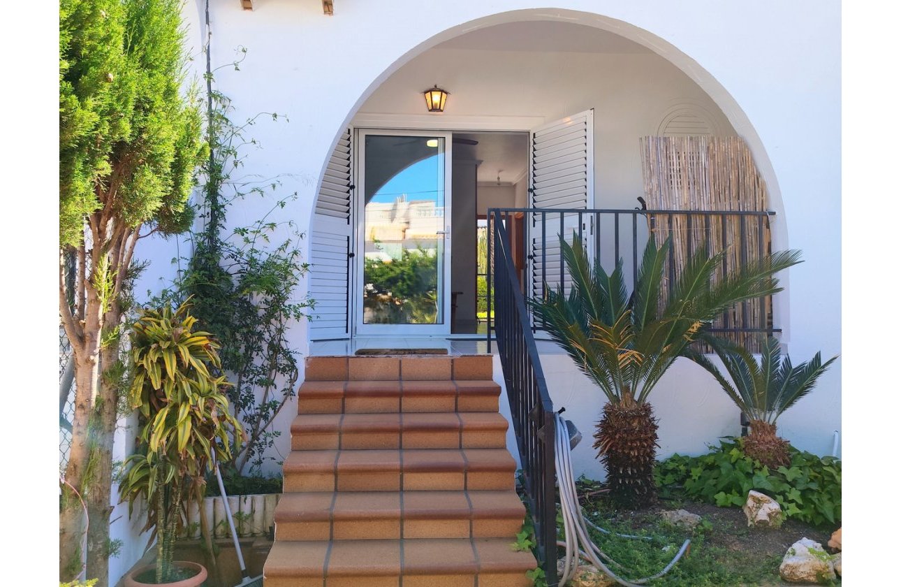 Resale - Bungalow - Ciudad Quesada