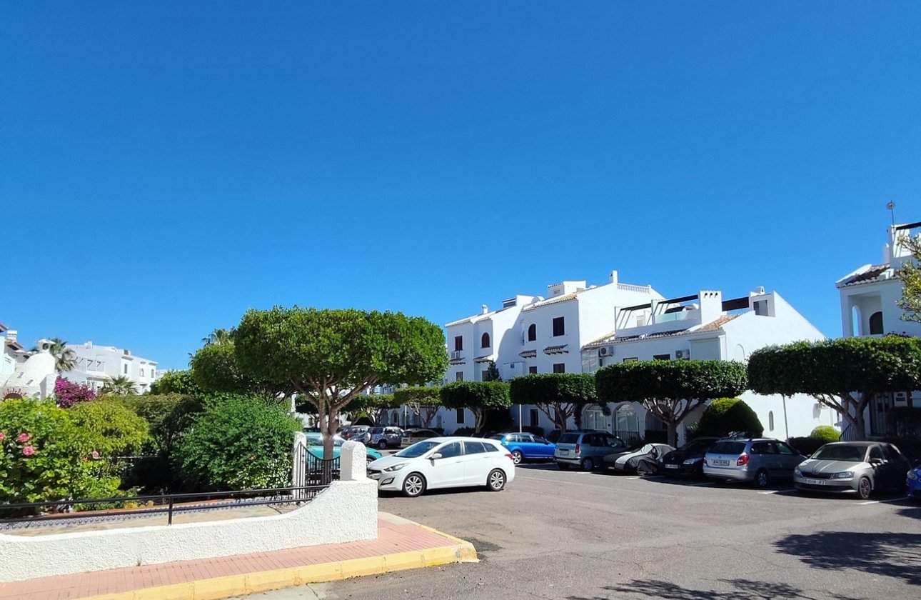 Resale - Bungalow - Ciudad Quesada
