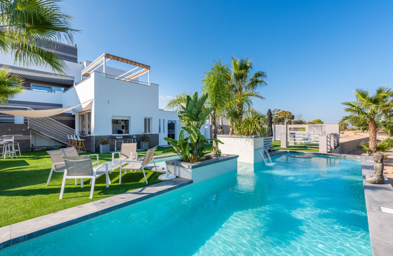 Revente - Villa - Orihuela Costa - Torremendo