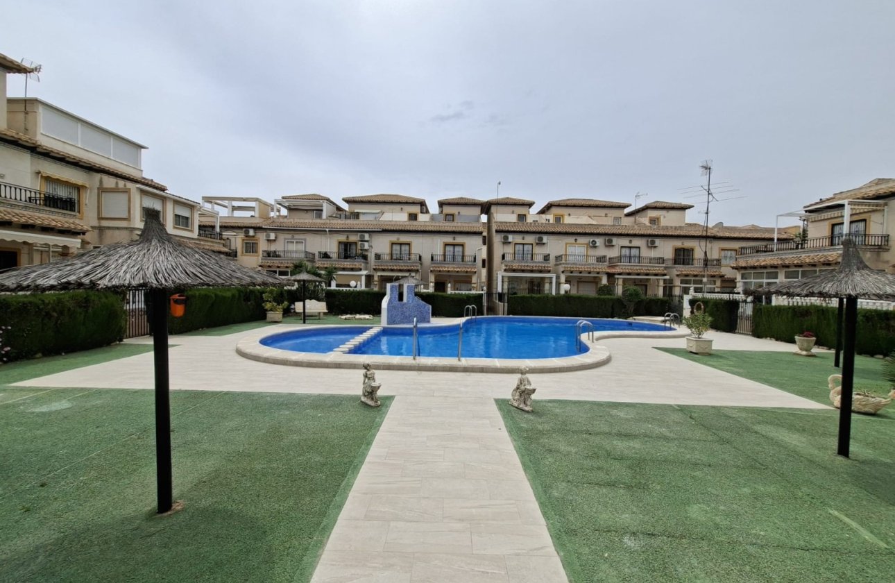 Reventa - Apartamento / piso - Orihuela Costa - Punta Prima