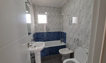 Reventa - Apartamento / piso - Orihuela Costa - Punta Prima
