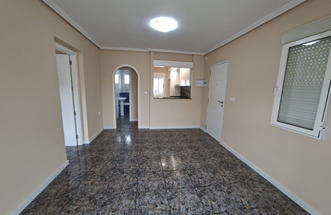 Reventa - Apartamento / piso - Orihuela Costa - Punta Prima