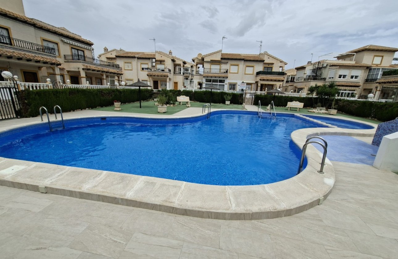 Reventa - Apartamento / piso - Orihuela Costa - Punta Prima