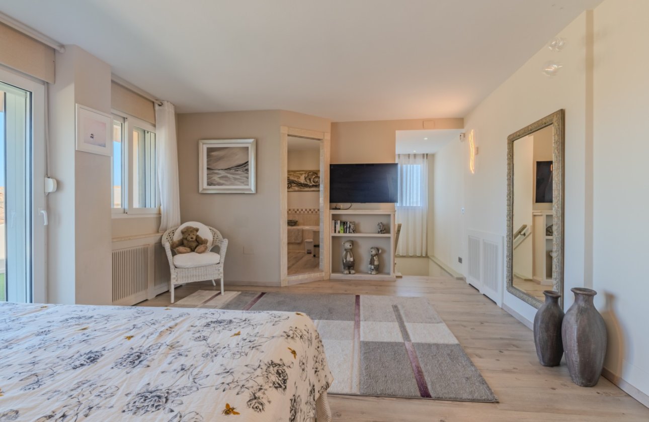 Reventa - Villa - San Miguel de Salinas - Torremendo