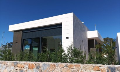 Obra nueva - Villa - Pilar de la Horadada - Roda Golf