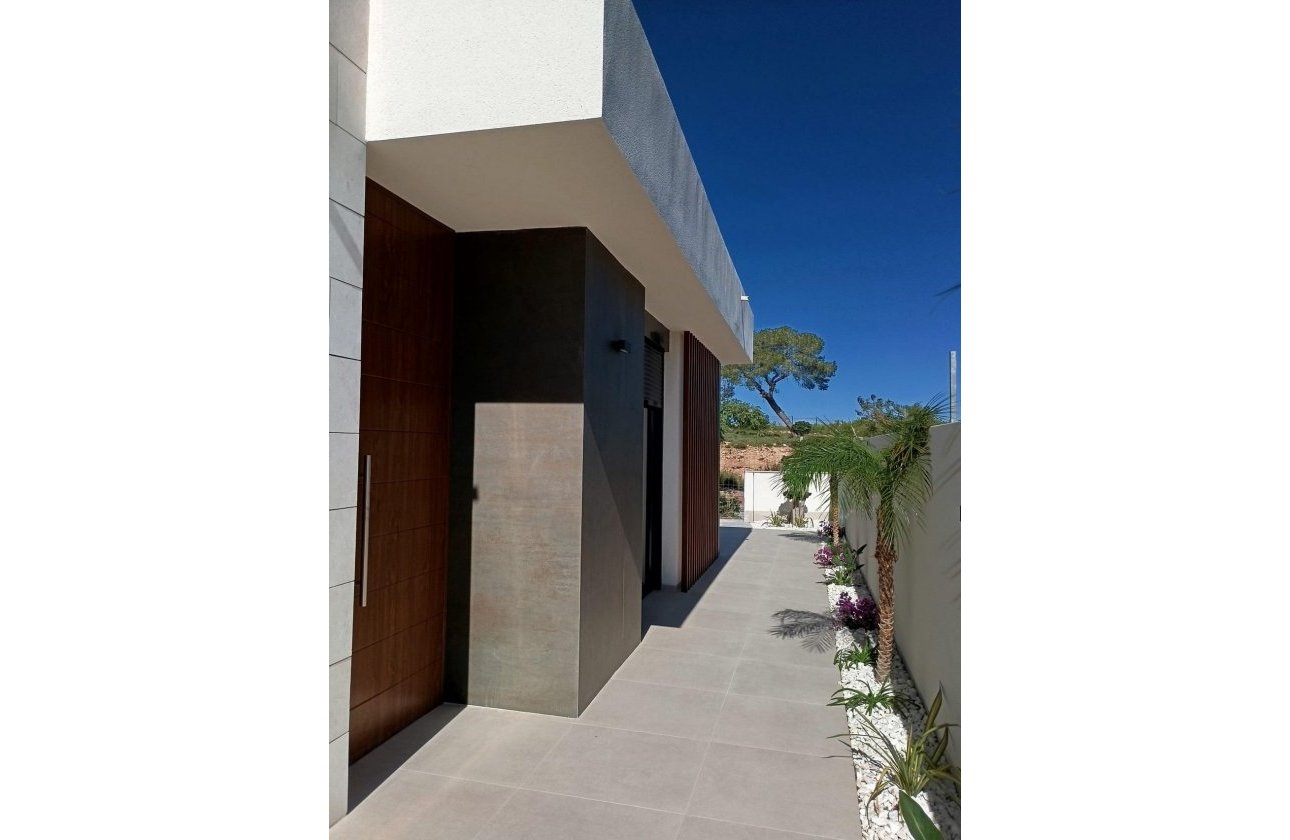 Obra nueva - Villa - Pilar de la Horadada - Roda Golf