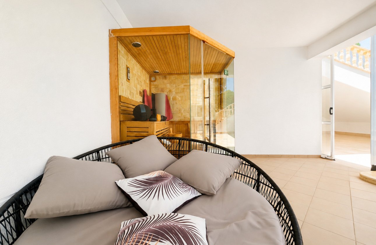 Resale - Villa - Dehesa de Campoamor - Campoamor