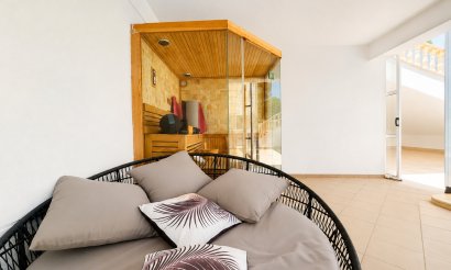 Resale - Villa - Dehesa de Campoamor - Campoamor