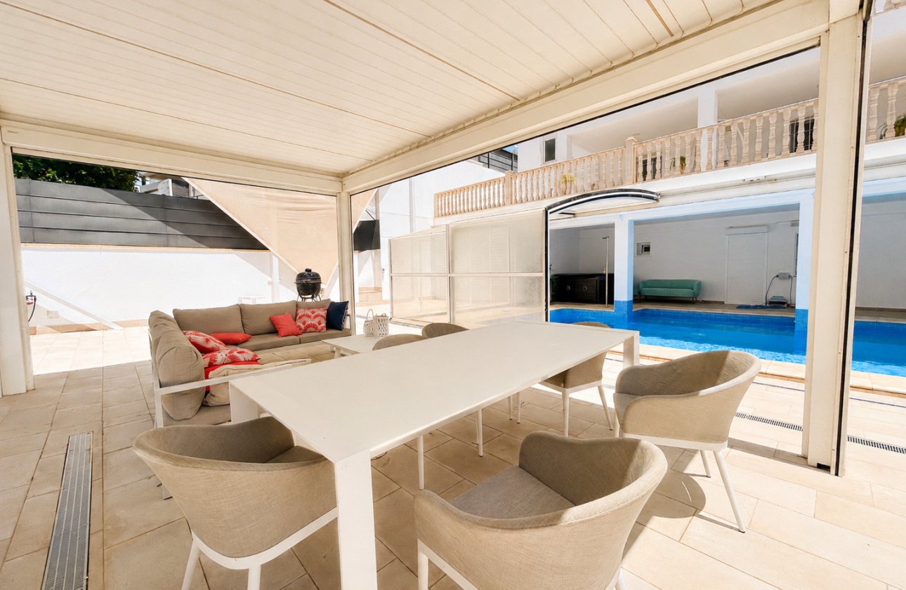 Resale - Villa - Dehesa de Campoamor - Campoamor