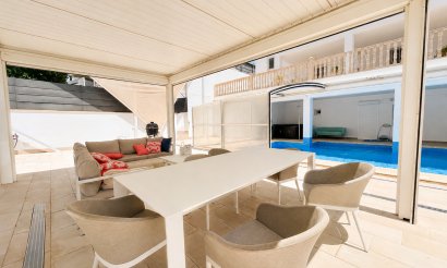 Resale - Villa - Dehesa de Campoamor - Campoamor