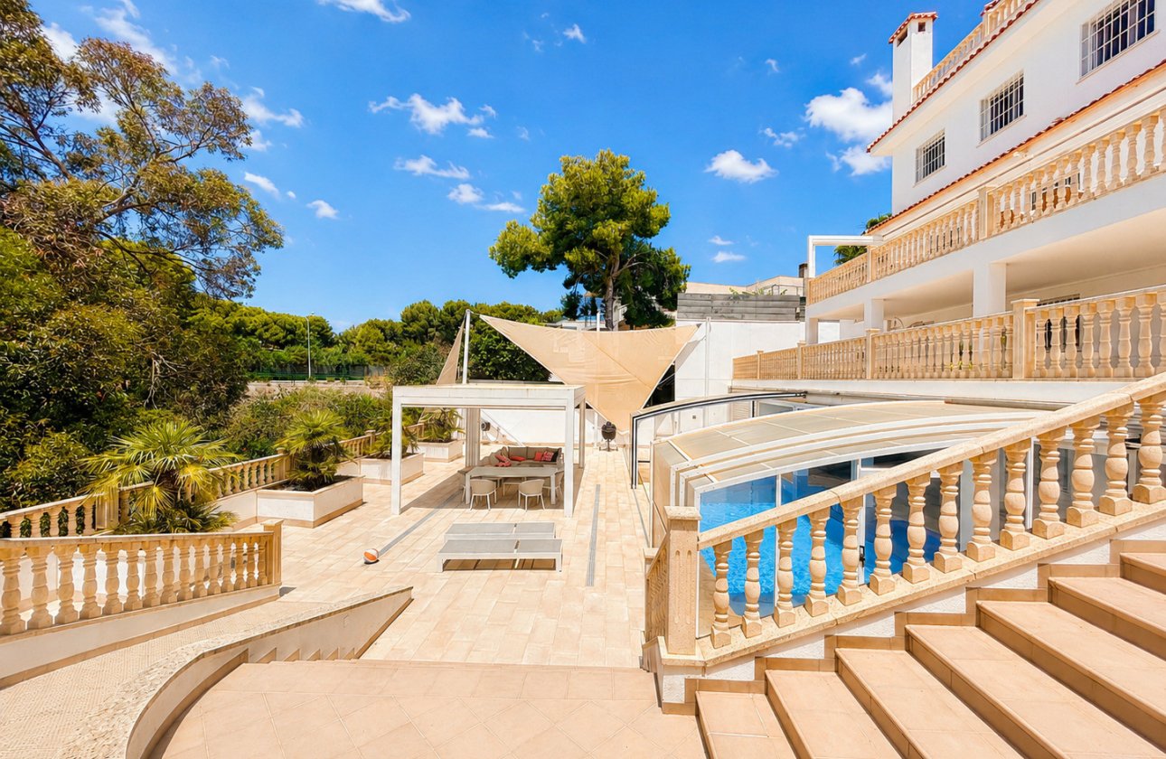 Resale - Villa - Dehesa de Campoamor - Campoamor