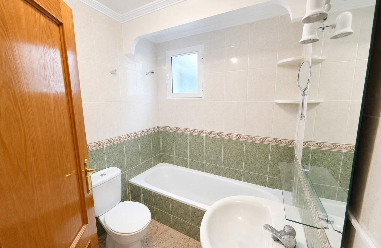 Reventa - Apartamento / piso - Torrevieja - Playa del Cura