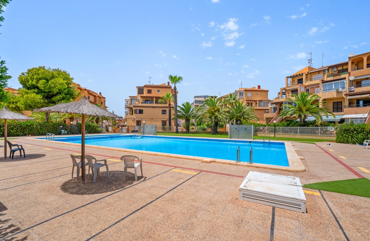 Reventa - Apartamento / piso - Torrevieja - Torrevieja - Aguas Nuevas