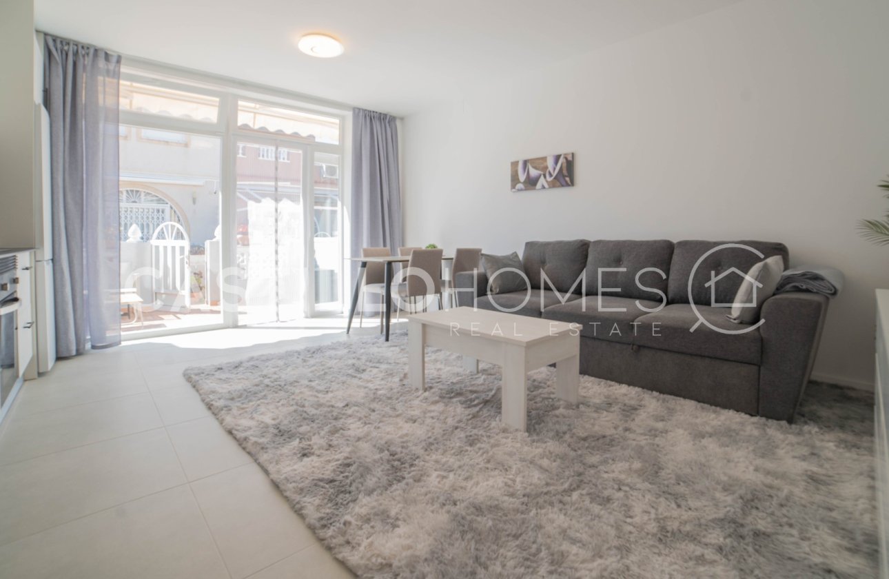 Resale - Townhouse - Torrevieja - El Chaparral