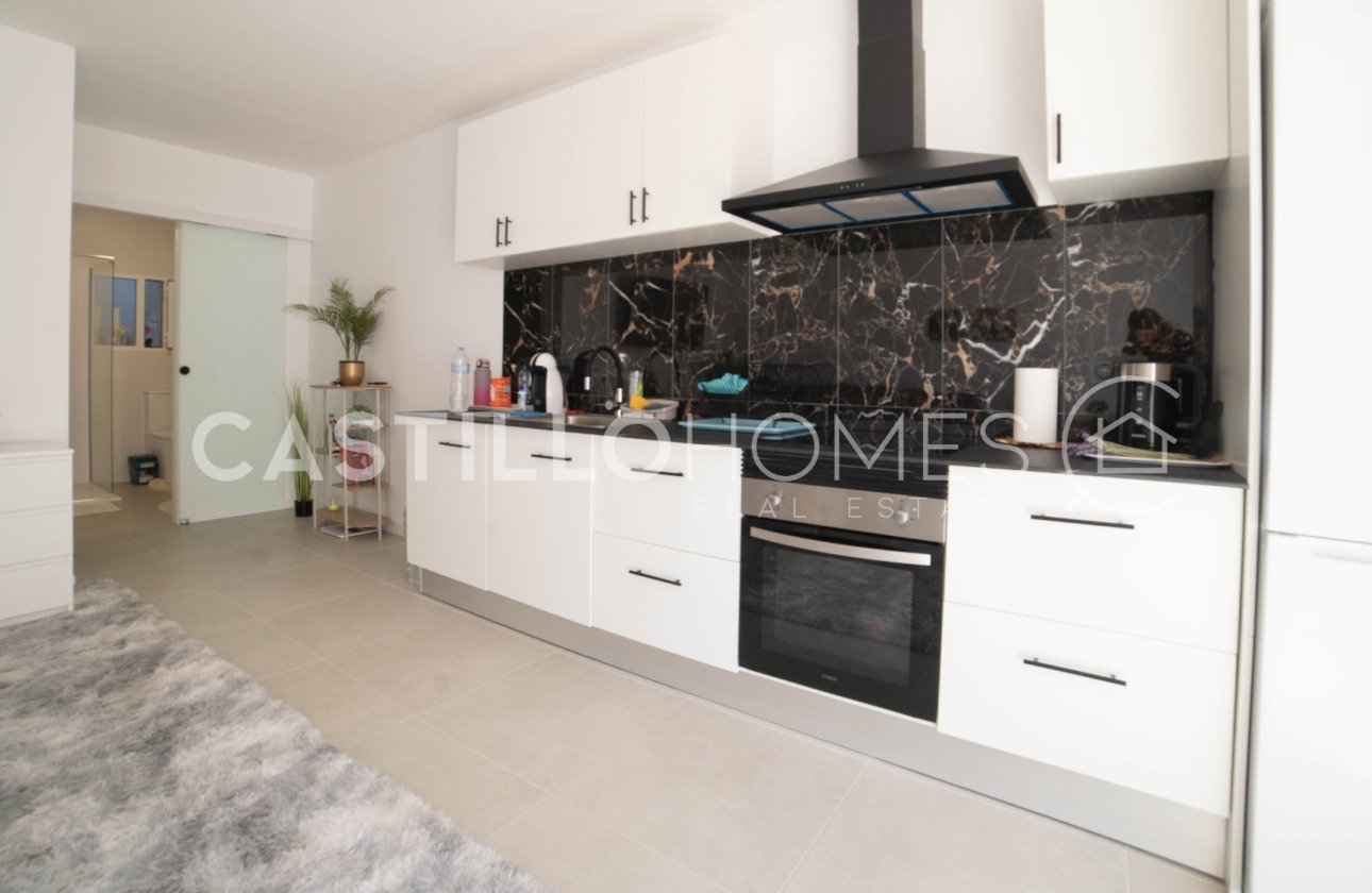 Resale - Townhouse - Torrevieja - El Chaparral