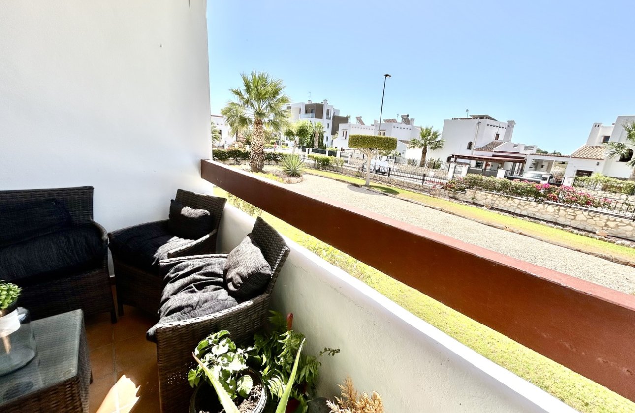 Resale - Apartment / flat - Villamartin