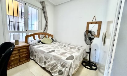 Resale - Apartment / flat - Villamartin