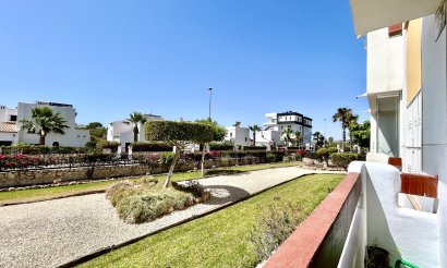 Resale - Apartment / flat - Villamartin