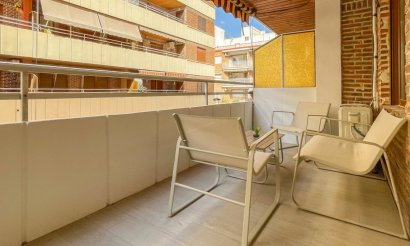 Reventa - Apartamento / piso - Torrevieja - El Acequión - Los Náufragos