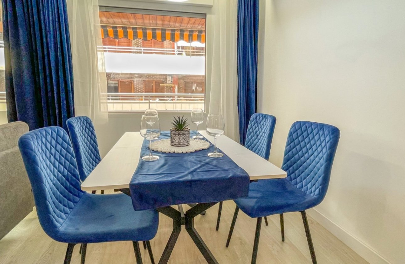 Reventa - Apartamento / piso - Torrevieja - El Acequión - Los Náufragos