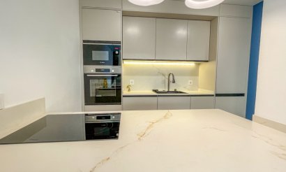 Reventa - Apartamento / piso - Torrevieja - El Acequión - Los Náufragos