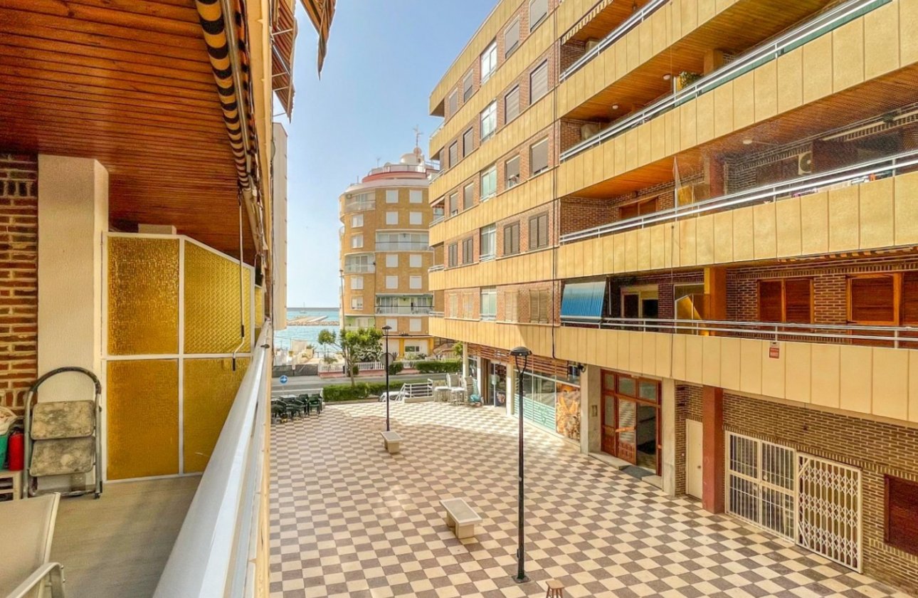Reventa - Apartamento / piso - Torrevieja - El Acequión - Los Náufragos