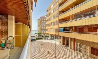 Reventa - Apartamento / piso - Torrevieja - El Acequión - Los Náufragos