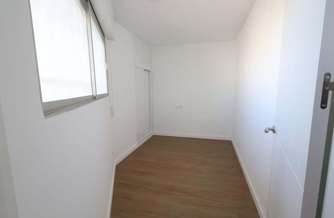 Reventa - Apartamento / piso - Orihuela Costa - La Zenia