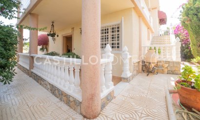 Resale - Townhouse - Torrevieja - La Veleta