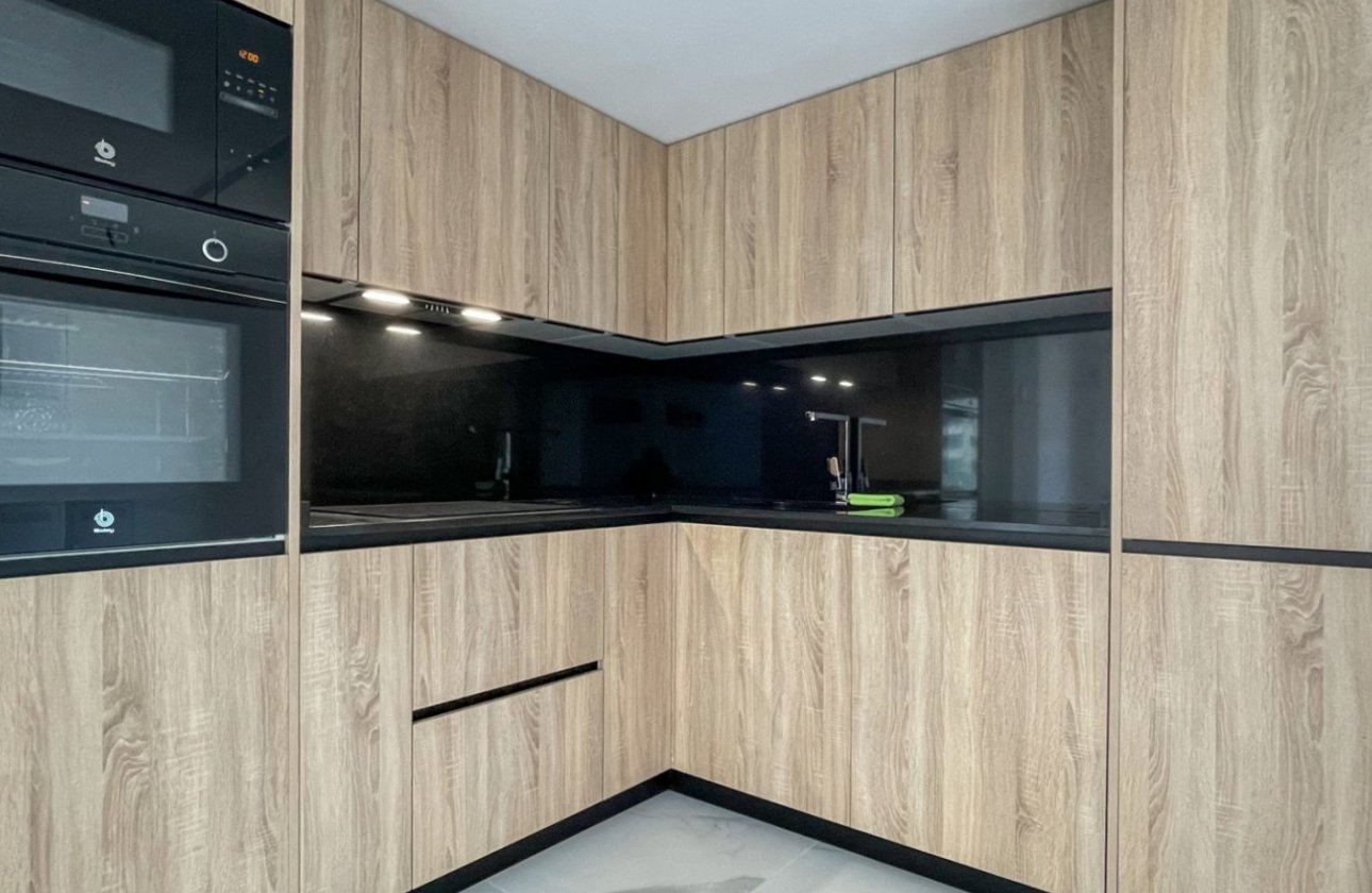 Resale - Apartment / flat - Orihuela Costa - Punta Prima