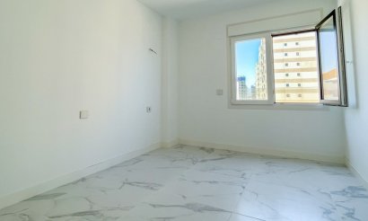 Resale - Apartment / flat - Orihuela Costa - Punta Prima
