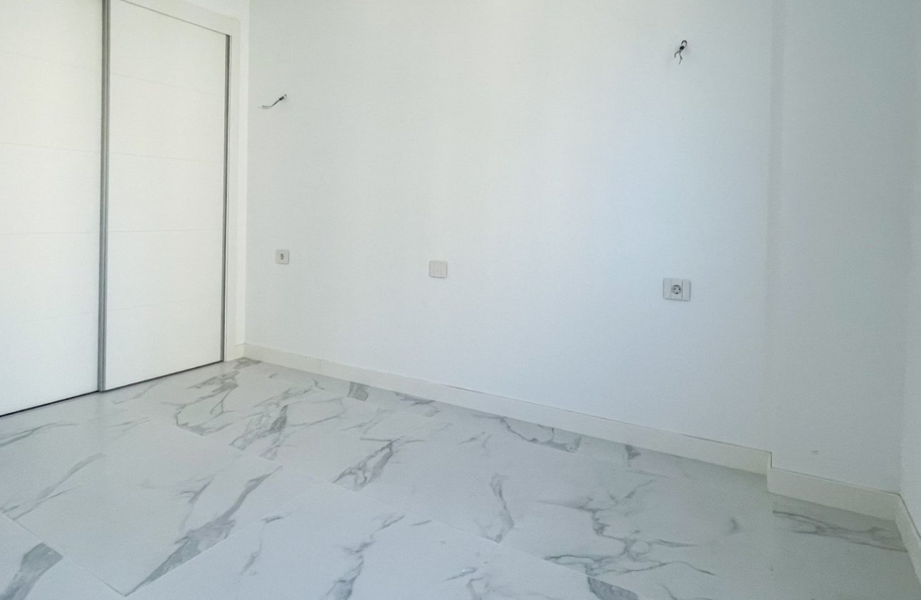 Resale - Apartment / flat - Orihuela Costa - Punta Prima