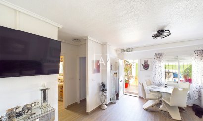 Resale - Villa - Pinar de Campoverde