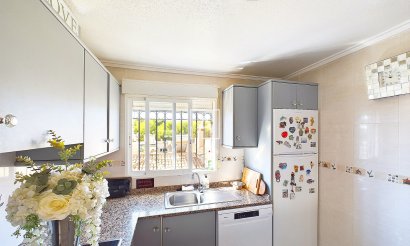 Resale - Villa - Pinar de Campoverde