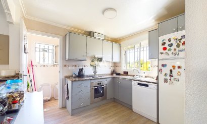 Resale - Villa - Pinar de Campoverde