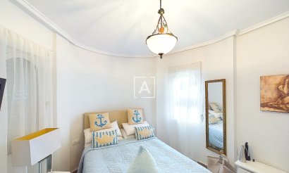 Resale - Villa - Pinar de Campoverde