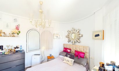 Resale - Villa - Pinar de Campoverde